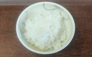 我が家のこんにゃく米入りご飯の150g（普通盛り）